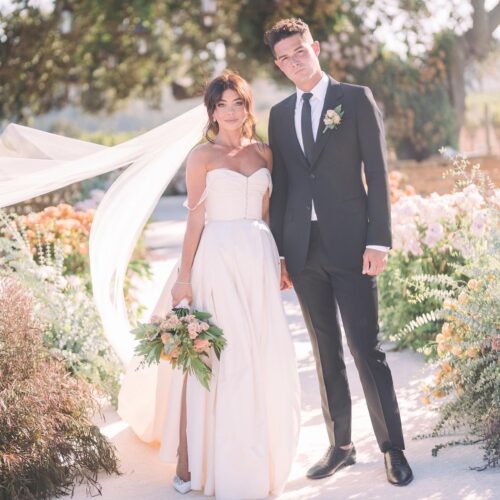 Adams and his wife Sarah Hyland photo